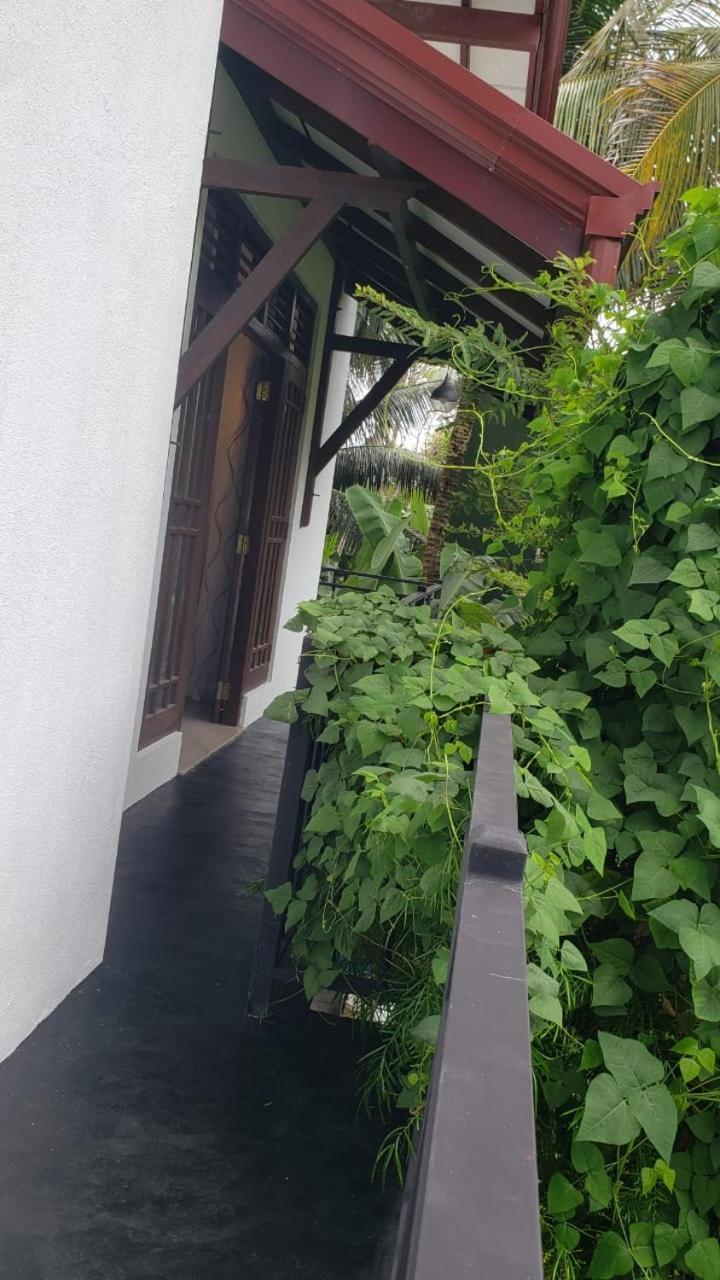 Villa Huvan Gonapinuwala West Zewnętrze zdjęcie